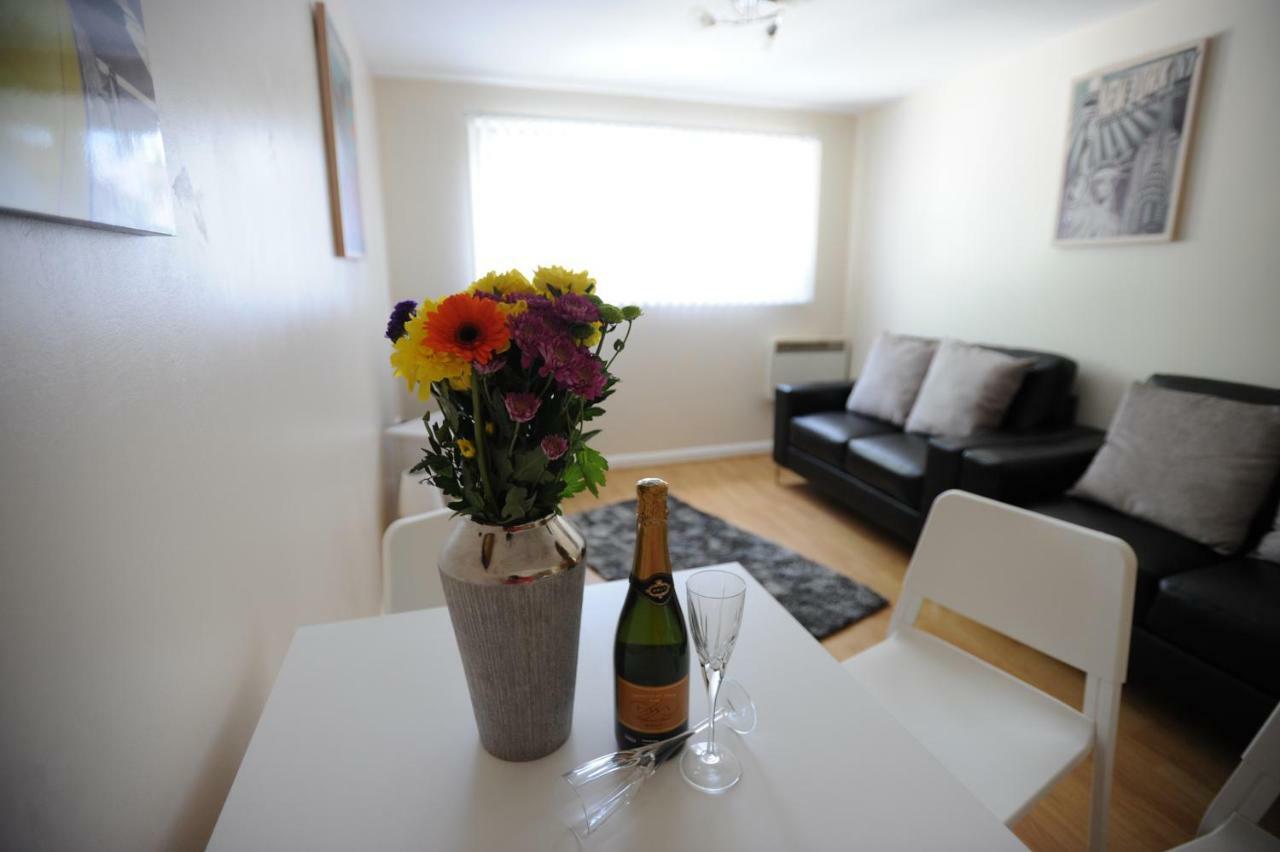 Liverpool 2 Bedroom Apartment Exteriör bild